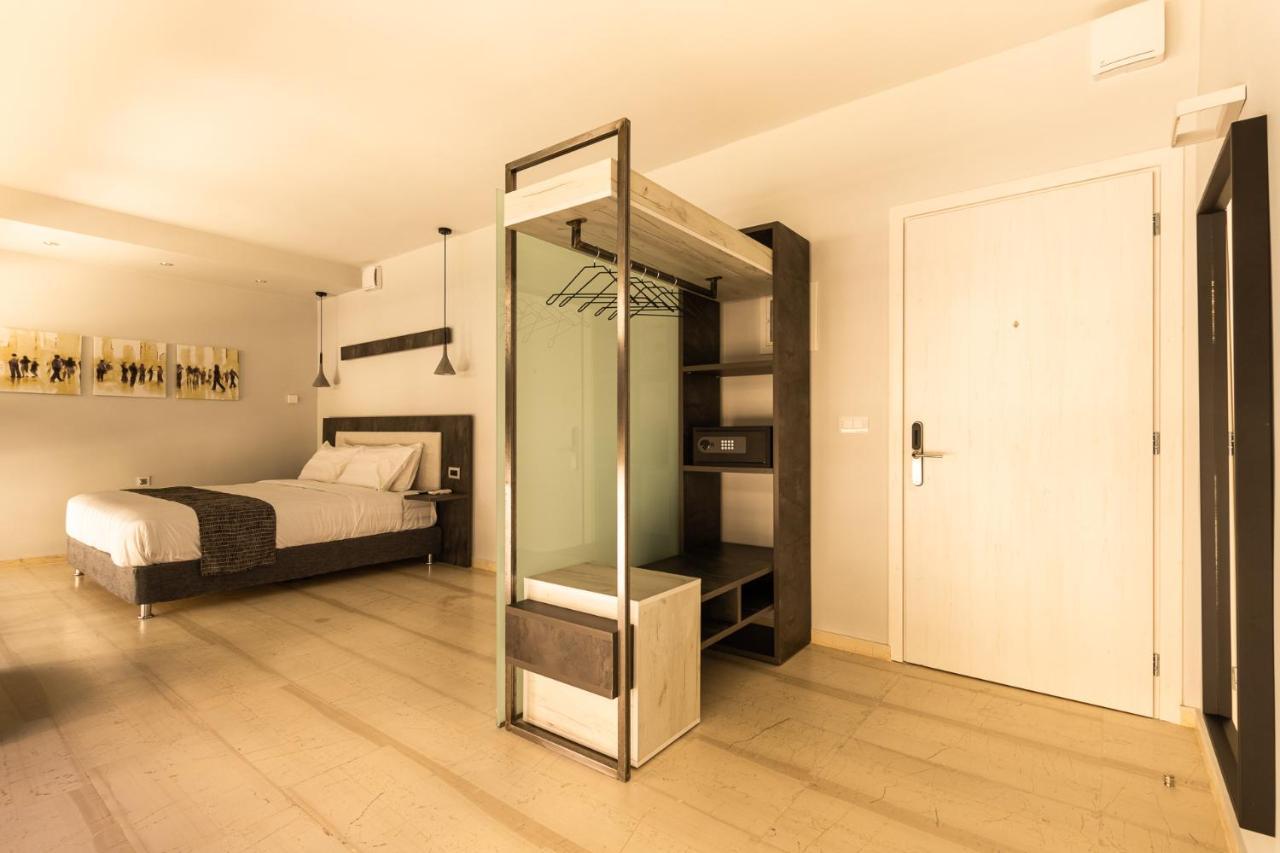 Boutie Premium, A Kalamatastay Property Экстерьер фото
